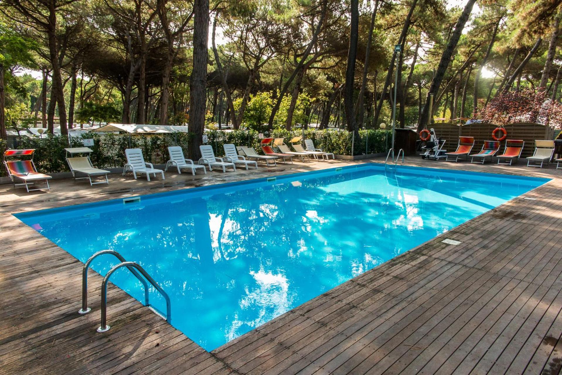 Club Del Sole Marina Romea Easy Camping Village Buitenkant foto