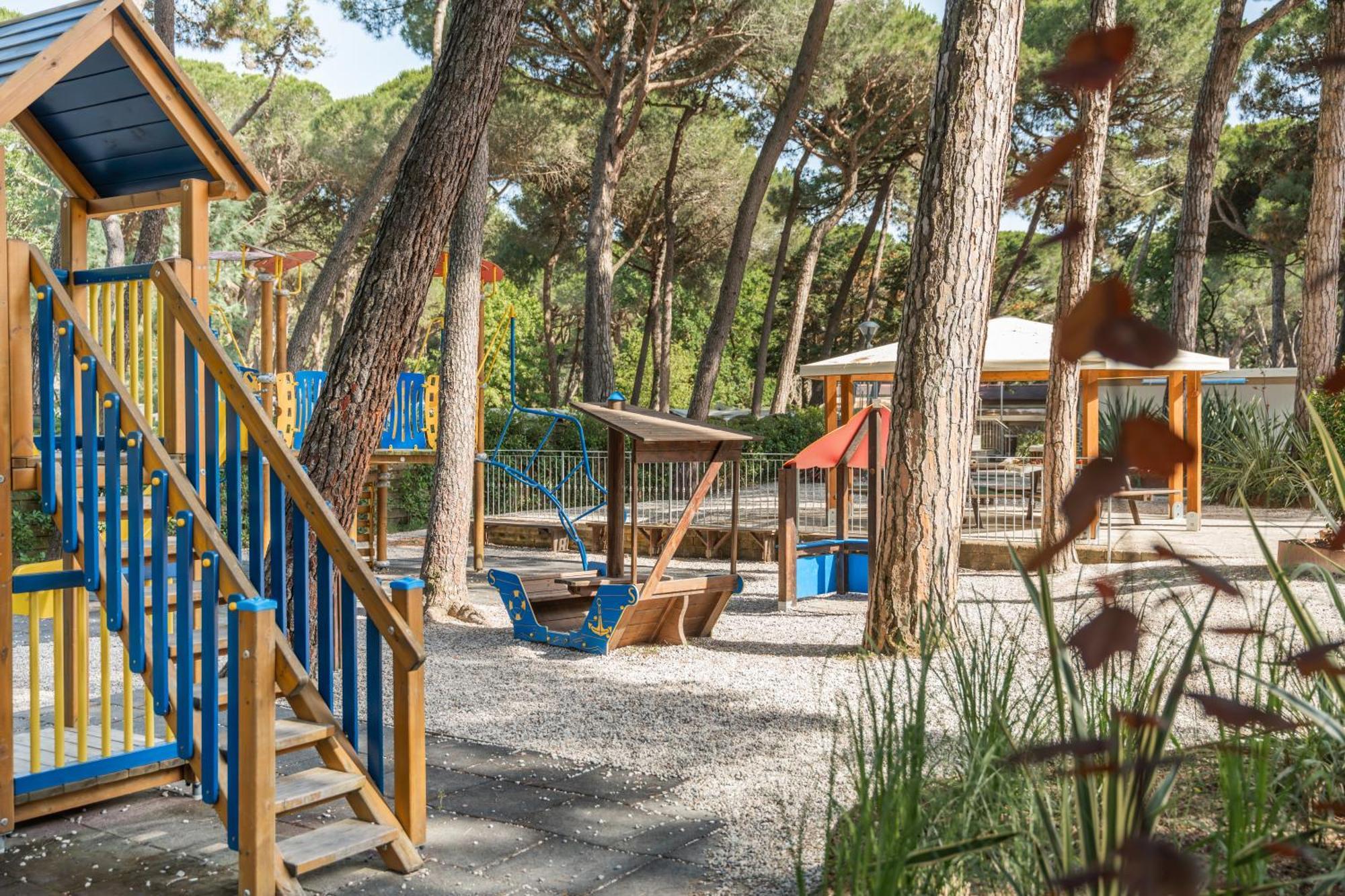 Club Del Sole Marina Romea Easy Camping Village Buitenkant foto